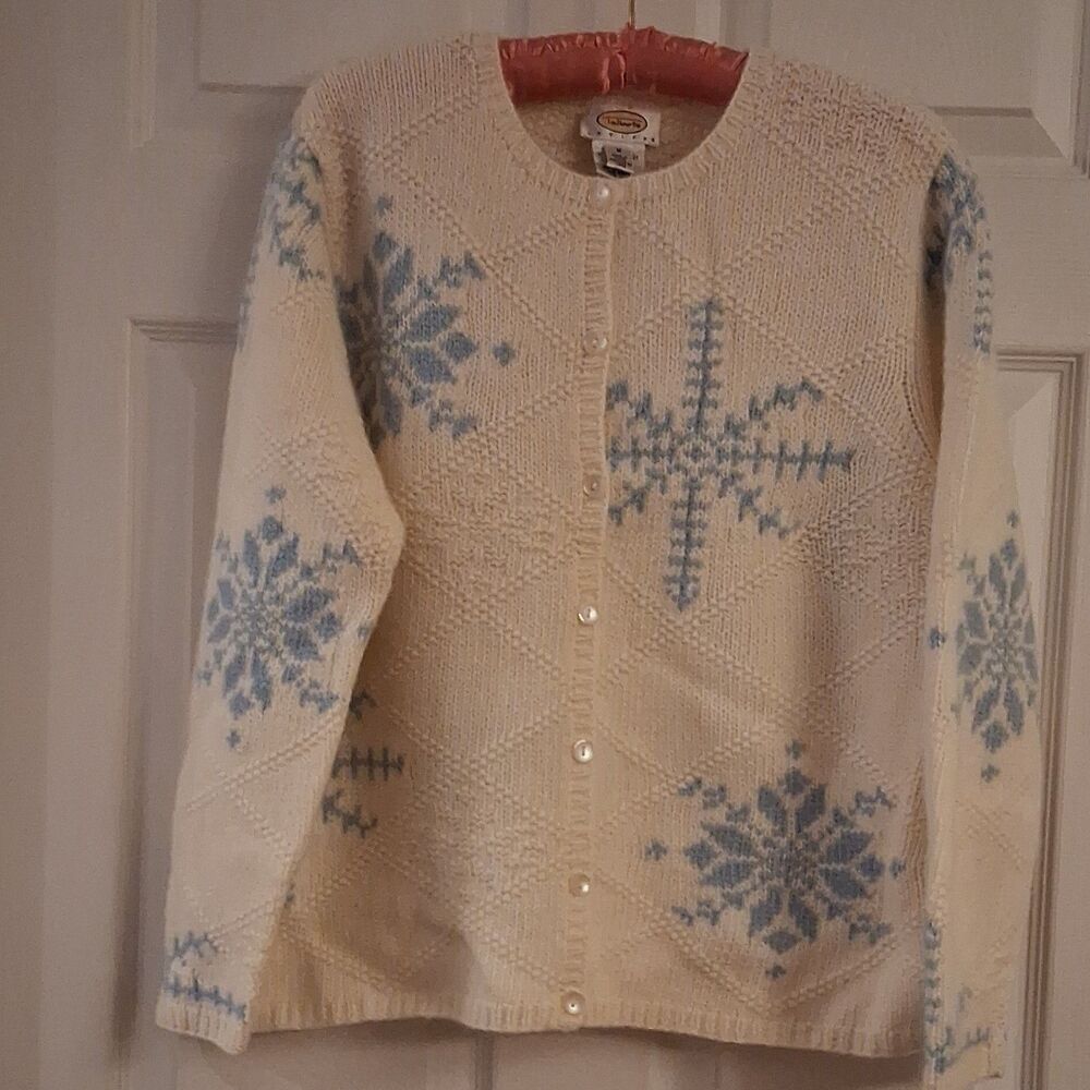 Talbots Petites Knit Cardigan Sweater Snowflake Ivory Blue Lambswool Angora M